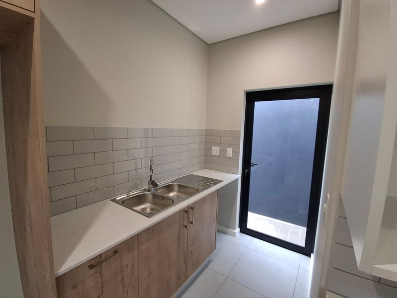 House Rental Monthly In Kuils River - Photo 5