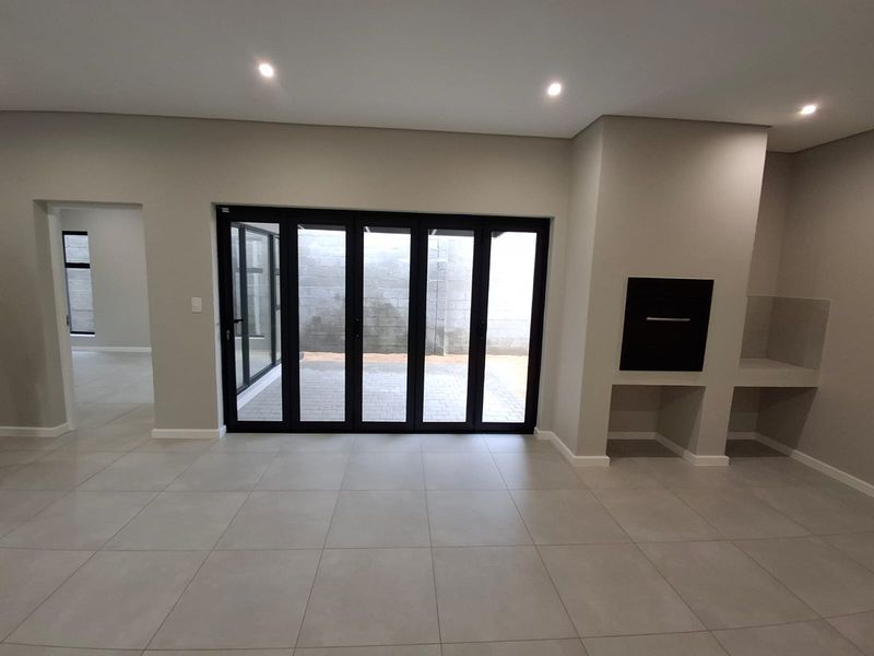 House Rental Monthly In Kuils River - Photo 8