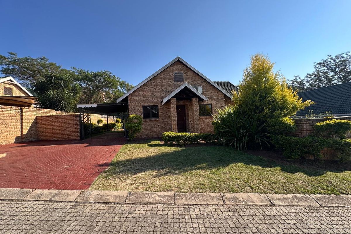 3-Bedroom Home in Bosveldrus – Perfect for First-Time Buyers or Downscaling - Photo 2