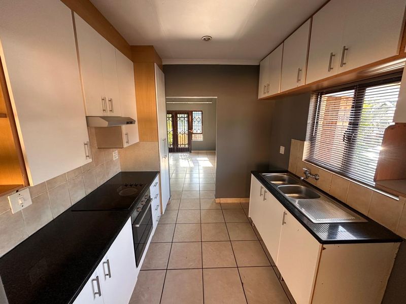 3-Bedroom Home in Bosveldrus – Perfect for First-Time Buyers or Downscaling - Photo 8