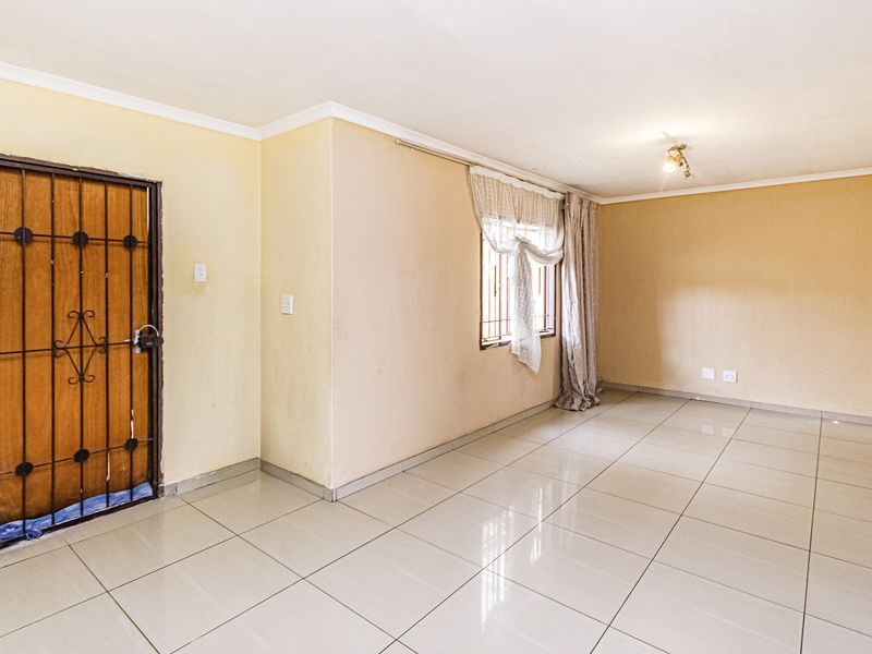 Spacious Family Home with Excellent Development Potential in a Prime Cosmo City Location- Ext 0 - Photo 3