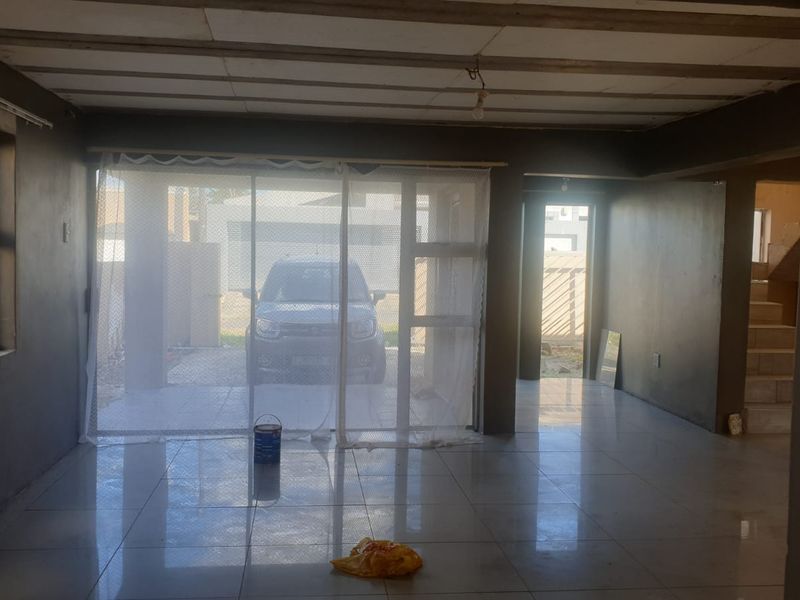 ✨ Spacious Double-Storey Home Available in Haven Hills, KuGompo City! ✨ - Photo 9