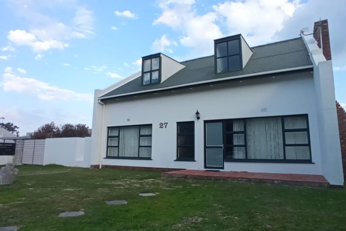 Three bed house to rent in Vermont, Hermanus - Photo 2