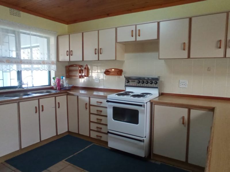 Three bed house to rent in Vermont, Hermanus - Photo 8