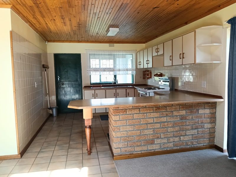 Three bed house to rent in Vermont, Hermanus - Photo 7