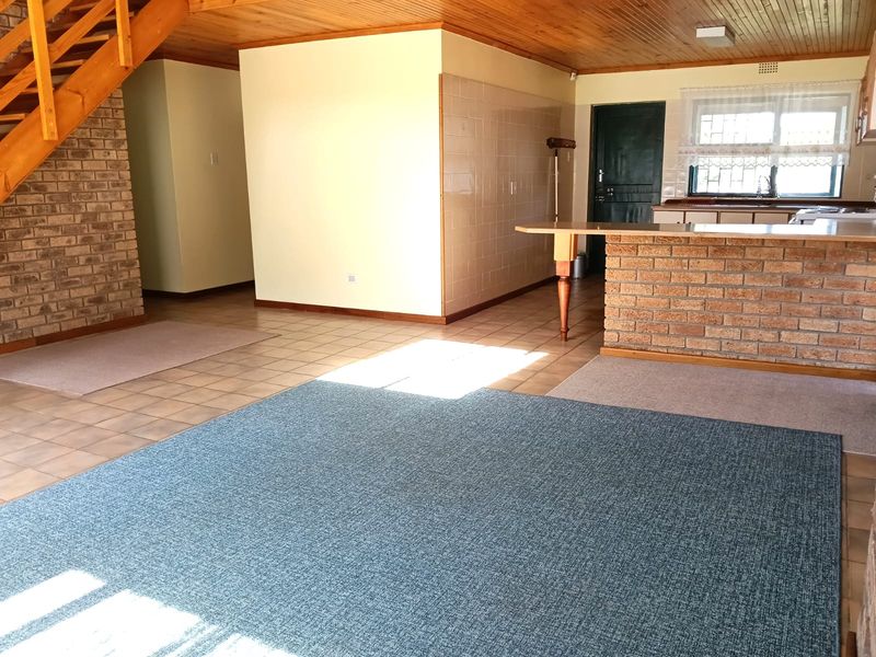 Three bed house to rent in Vermont, Hermanus - Photo 3