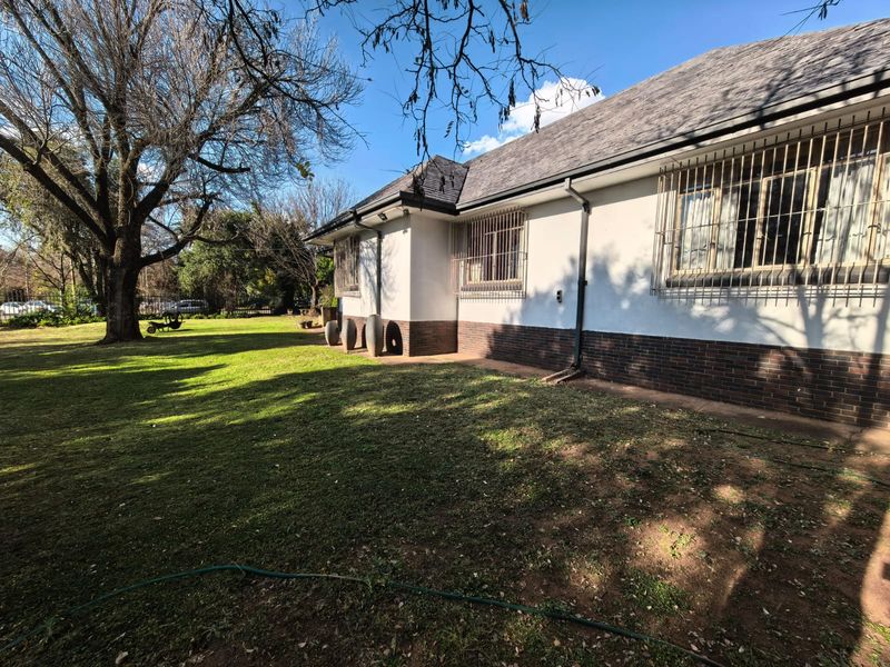 Style and comfort combined -  Family Home for sale in Parys - Photo 7