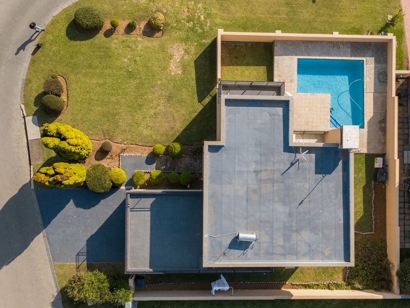 Stunning 3-bedroom house for sale in Kyalami Hills, Midrand—your dream home awaits! Don't miss out! - Photo 3