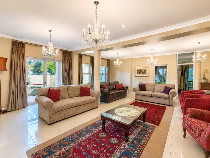 Comfortable & Secure Retirement Living - Photo 2