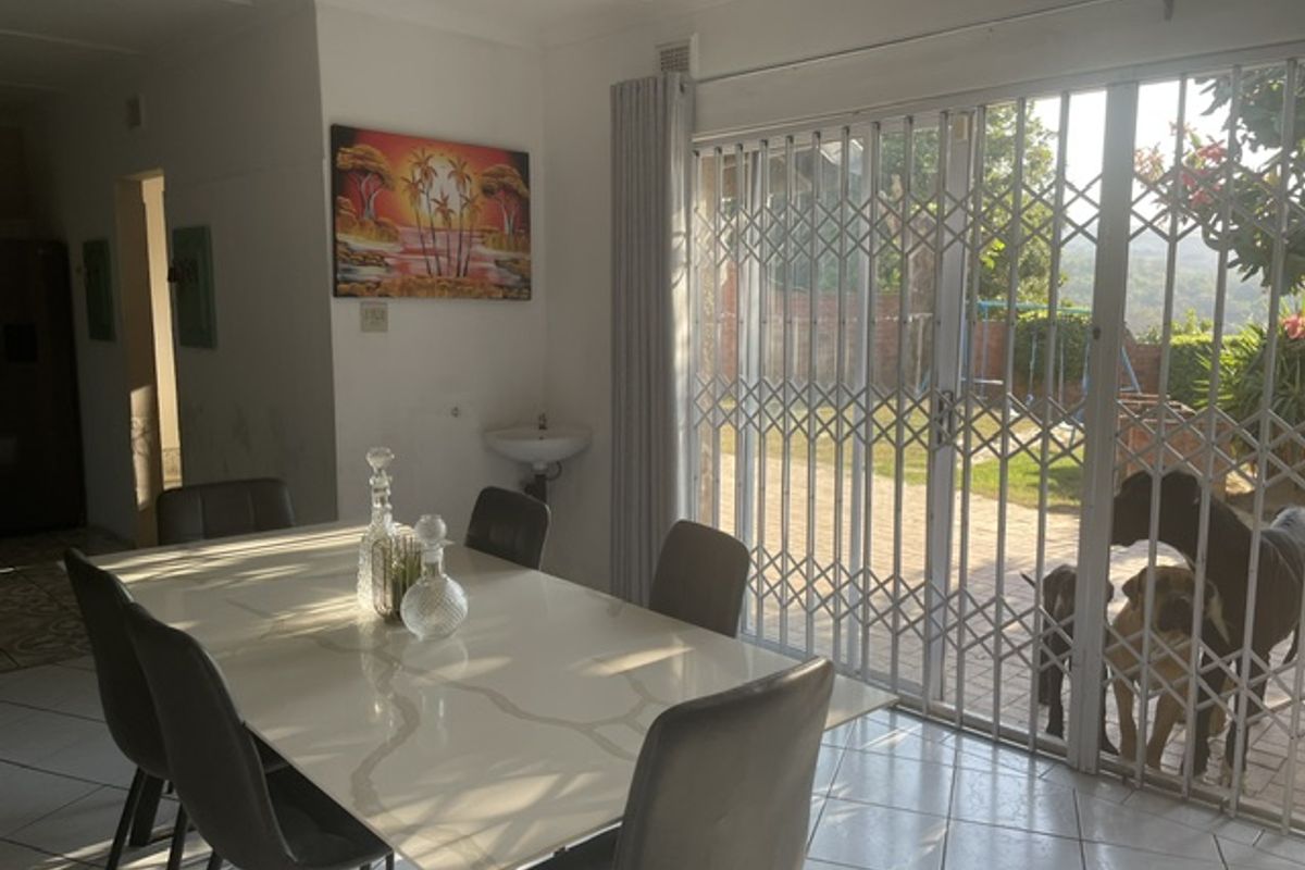 Spacious 3 Bedroom to Let - Photo 2