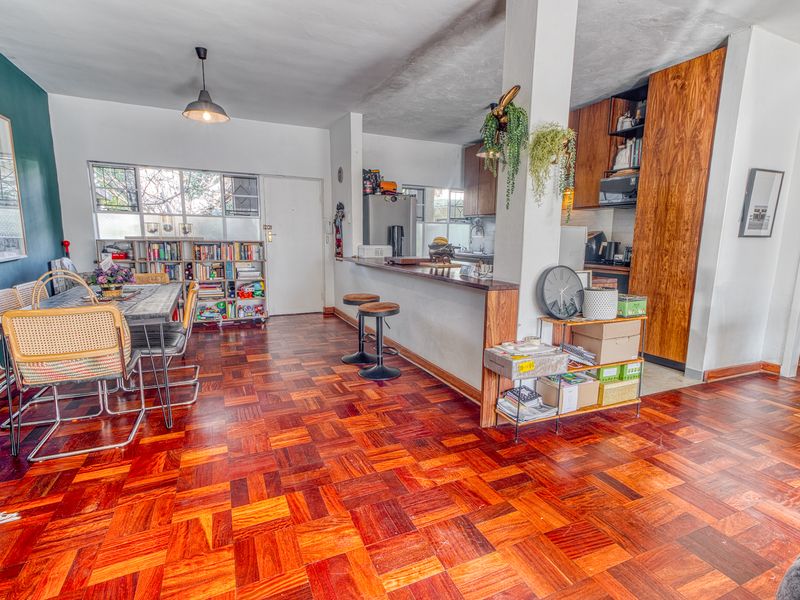 Stylish City Living in Exceptional Location! - Photo 6