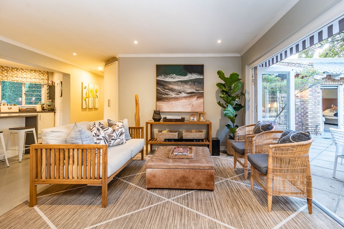 Timeless Elegance Meets Modern Comfort - Photo 4