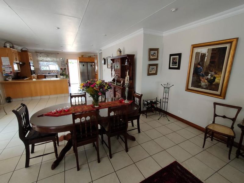 Upmarket Townhouse in Safe Complex for sale in Parys - Photo 5