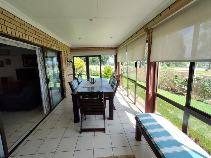 Upmarket Townhouse in Safe Complex for sale in Parys - Photo 6