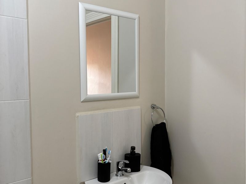 2 Bed House to Rent in Westbourne - Photo 9