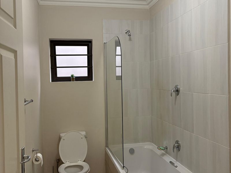 2 Bed House to Rent in Westbourne - Photo 6