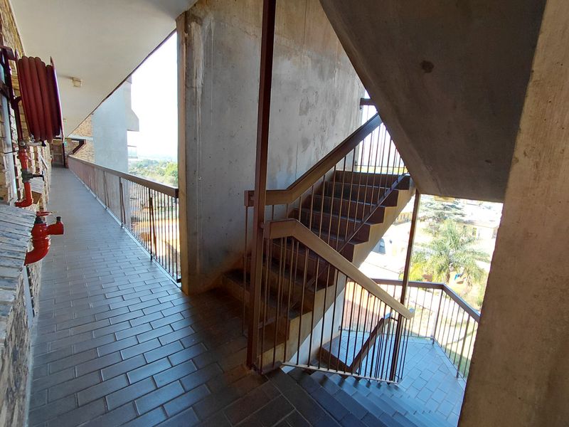 Investment Opportunity in Well-Maintained Complex - Photo 9