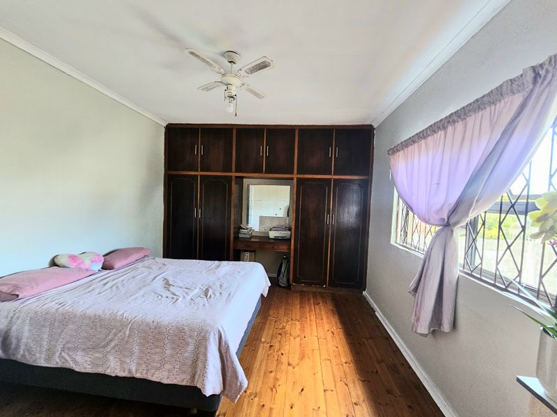 Large Family Home with 2 Bedroom Flat - Photo 9