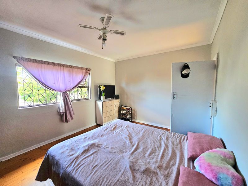 Large Family Home with 2 Bedroom Flat - Photo 8