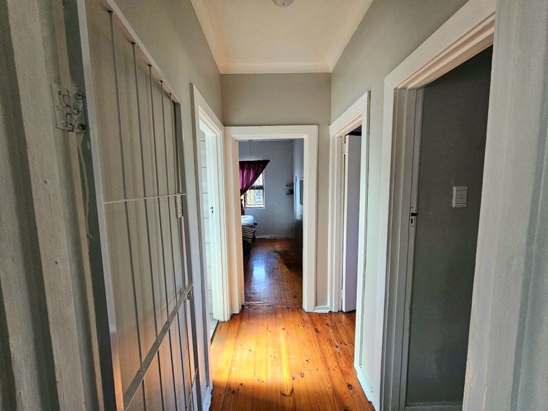 Large Family Home with 2 Bedroom Flat - Photo 6