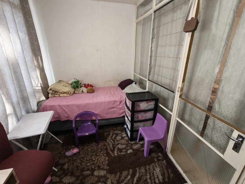 Lock-Up-and-Go  Apartment Close to Schools and Transport Routes - Photo 9