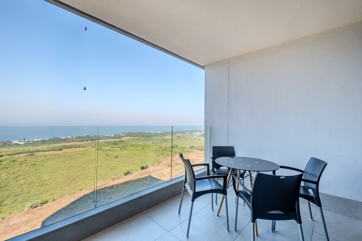 LUXURY APARTMENT WITH BREATHTAKING SEA VIEWS - Photo 2