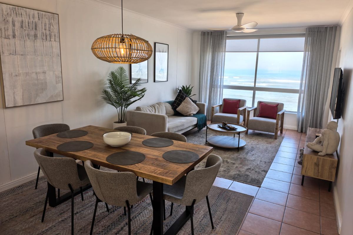 Strand Beachfront Living: 2 Bed, 2 Bath Fully Furnished, 6-Month Lease - Photo 3