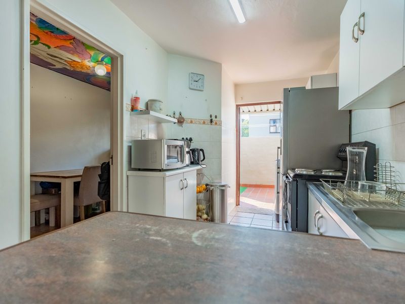 Neat, Modern, Lock up and Go in Sydenham - Photo 10