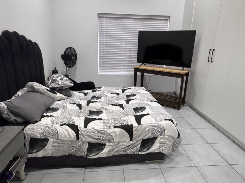 Newly Released 3 Bedroom Duet for Sale in Hartenbos Heuwels - Photo 10