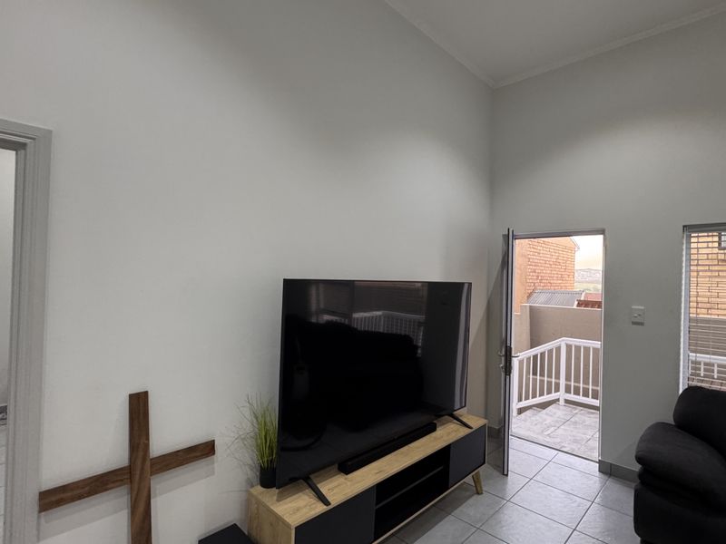 Newly Released 3 Bedroom Duet for Sale in Hartenbos Heuwels - Photo 9