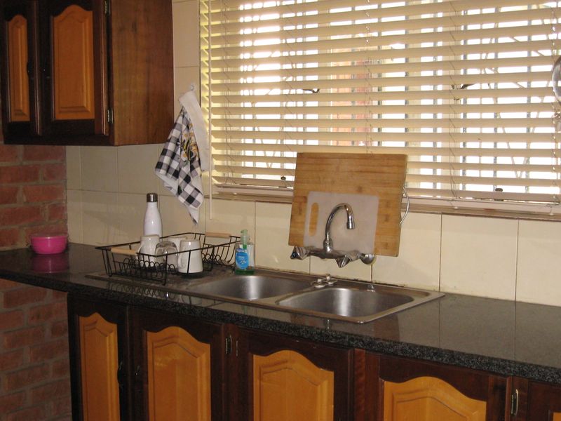 Cozy Family Home For Sale in a very Popular Area - Photo 9