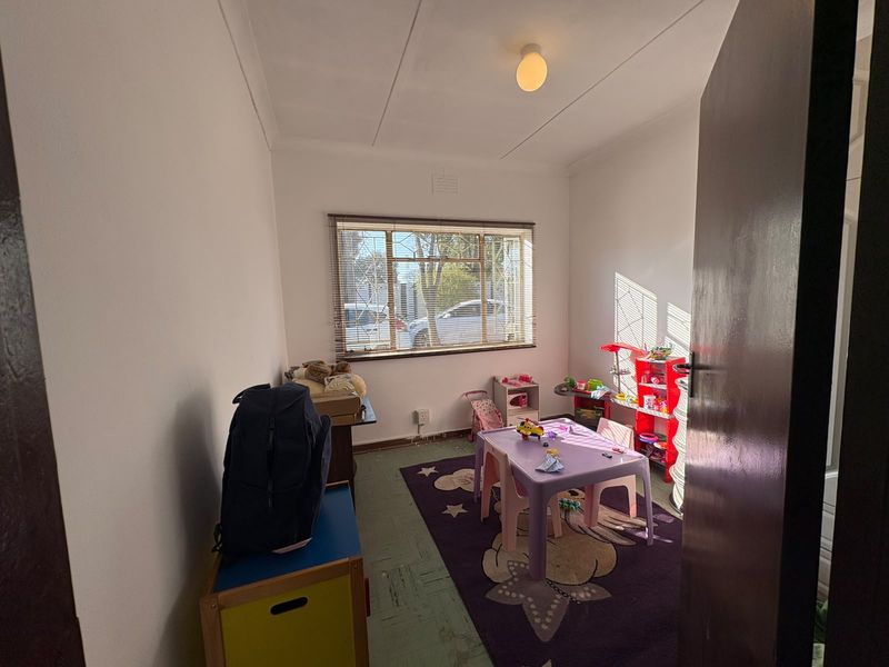 Your Perfect 3-Bedroom Sanctuary for Family Living - Photo 10