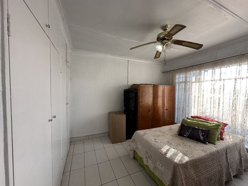 Dalpark Gem: Main Home, Rental Flat & Zero Electricity Bills - Photo 9