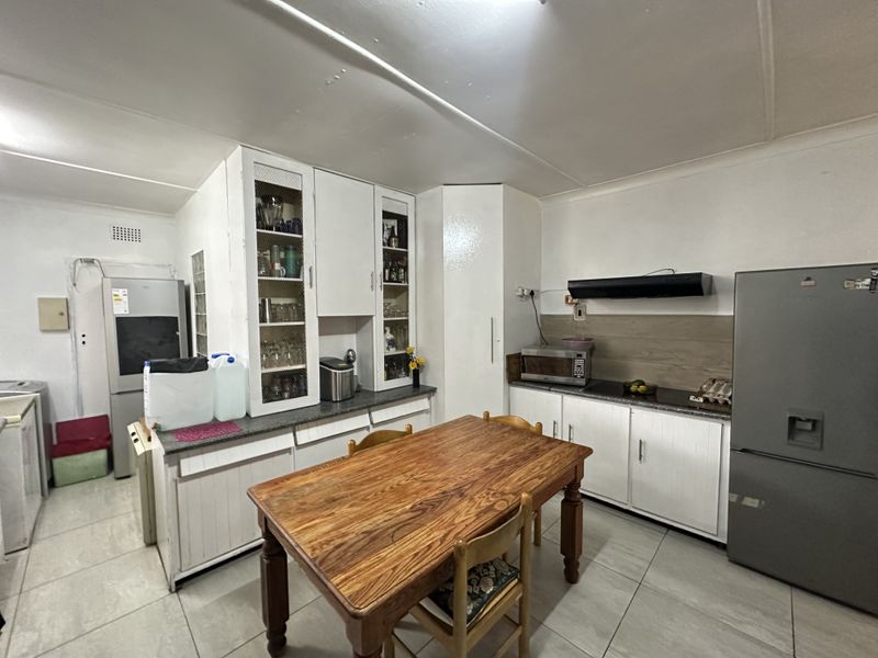 Dalpark Gem: Main Home, Rental Flat & Zero Electricity Bills - Photo 6
