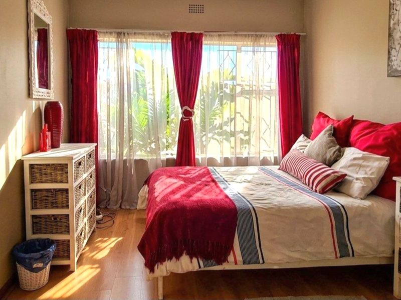 Dream Home Awaits - Photo 6