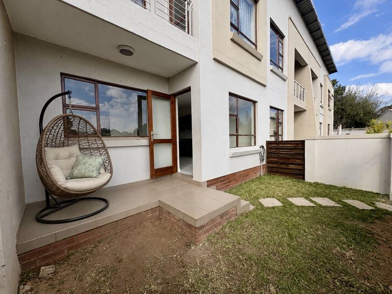 First time buyer or investor! - Photo 8
