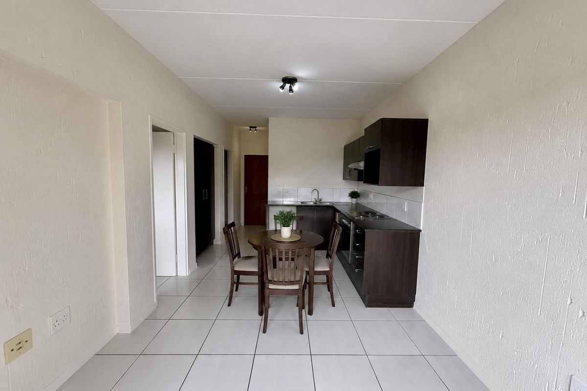 First time buyer or investor! - Photo 2