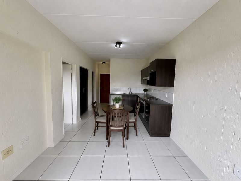 First time buyer or investor! - Photo 2