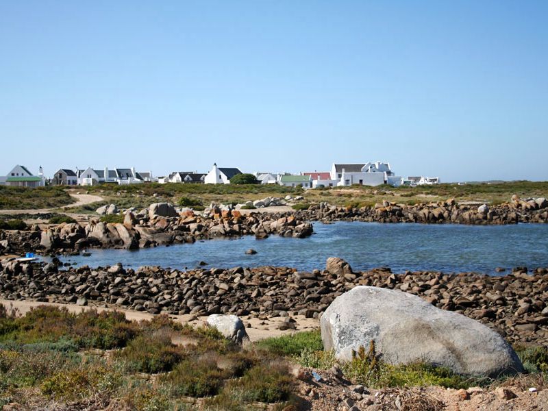 A ideal shaped smallholding in picturesque Jacobsbaai for your coastal retreat - Photo 9