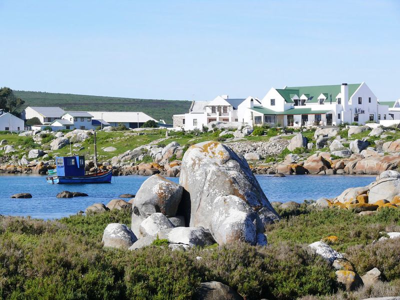 A ideal shaped smallholding in picturesque Jacobsbaai for your coastal retreat - Photo 8