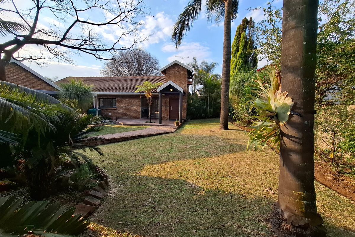 3 Bedroom duet to rent in Secura Park! - Photo 4