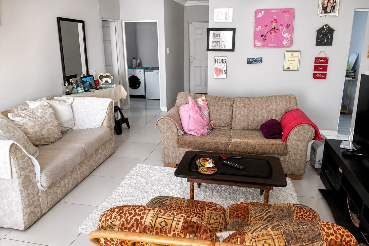 House For Sale In Mossel Bay - Photo 3