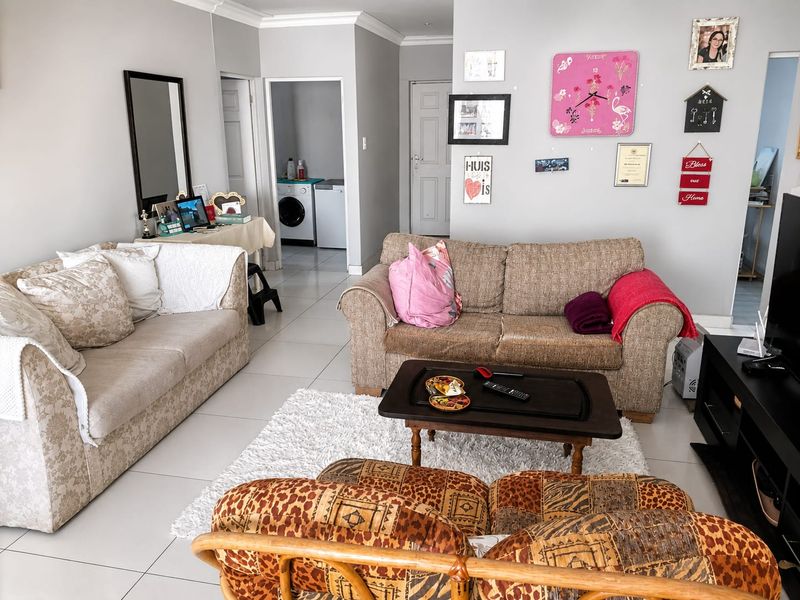 House For Sale In Mossel Bay - Photo 3