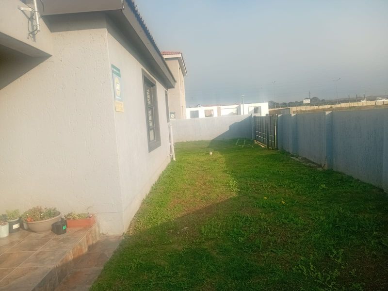 House For Sale In Mossel Bay - Photo 4