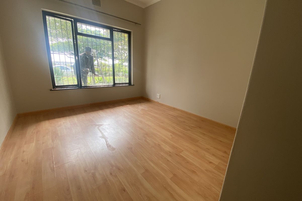 Family Home - Milnerton - Photo 5
