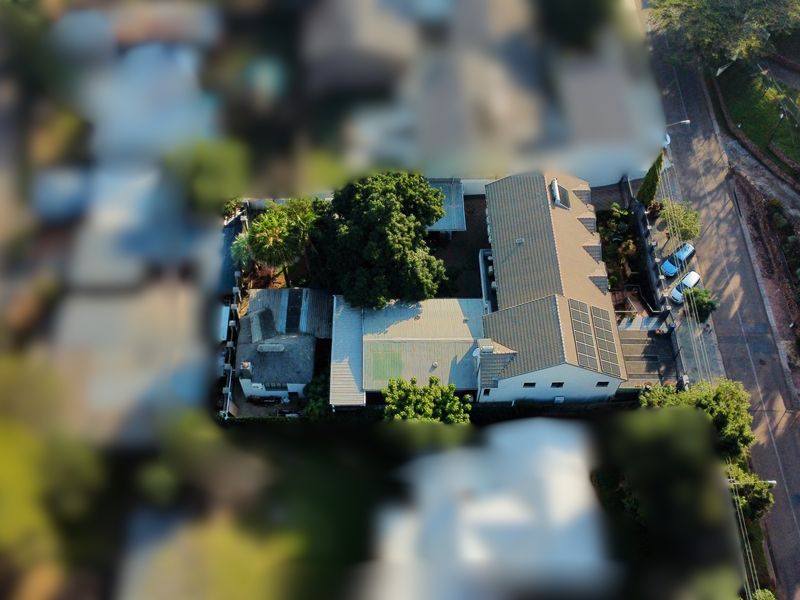 8-Bedroom Multi-Generational Mansion | 3 Living Sections | Solar & Off-Grid Ready - Photo 4