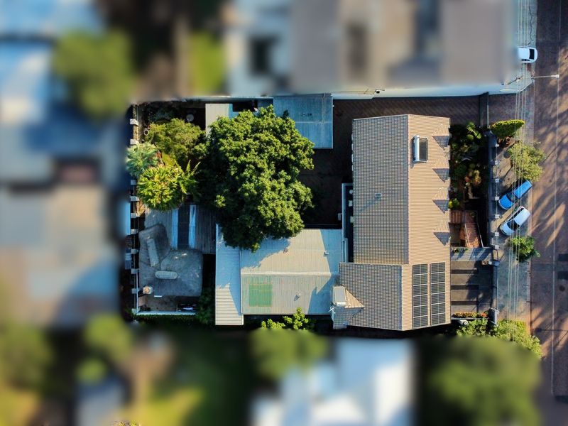 8-Bedroom Multi-Generational Mansion | 3 Living Sections | Solar & Off-Grid Ready - Photo 3