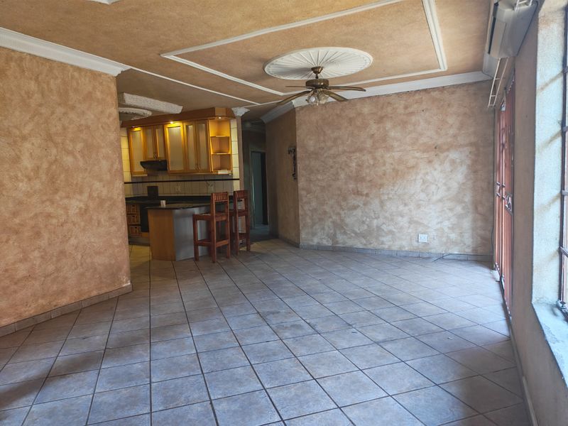 Peaceful Family Home with Endless Potential – Entertainer's Dream! - Photo 6