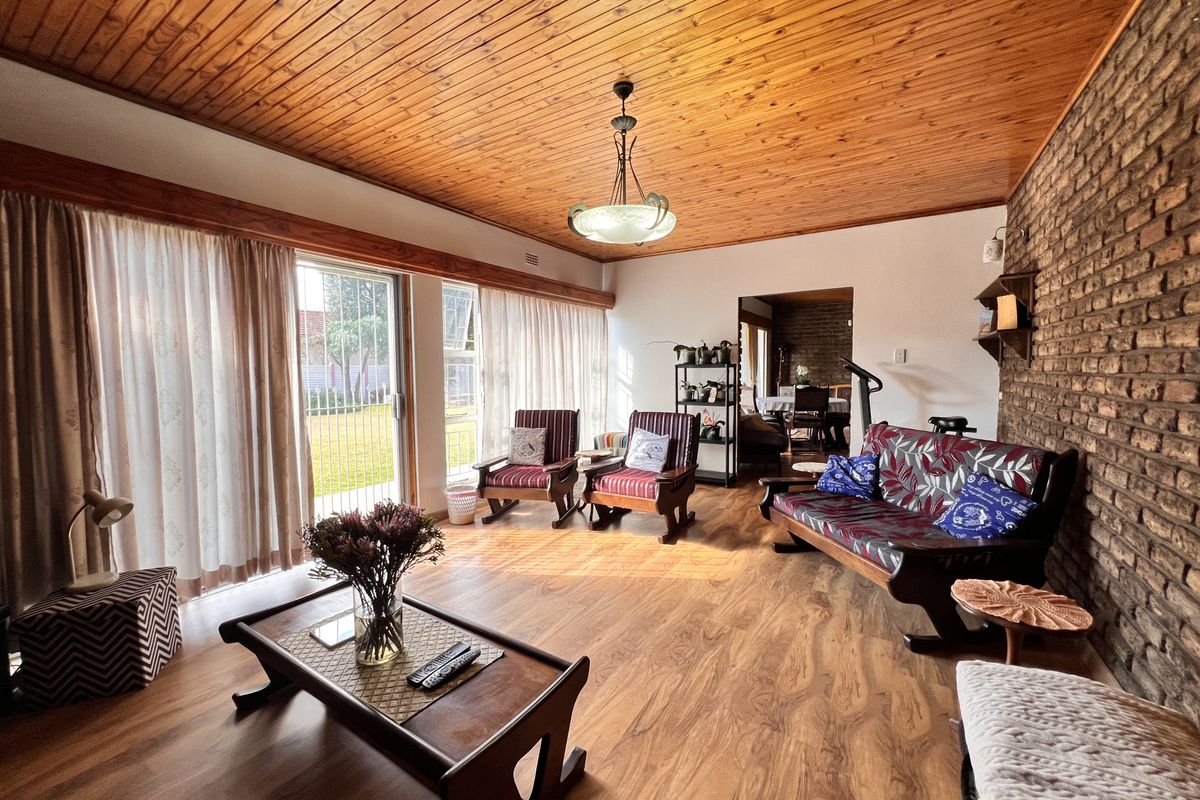 A Home That Welcomes You In! Serenity, Space, and Sunshine - Photo 3