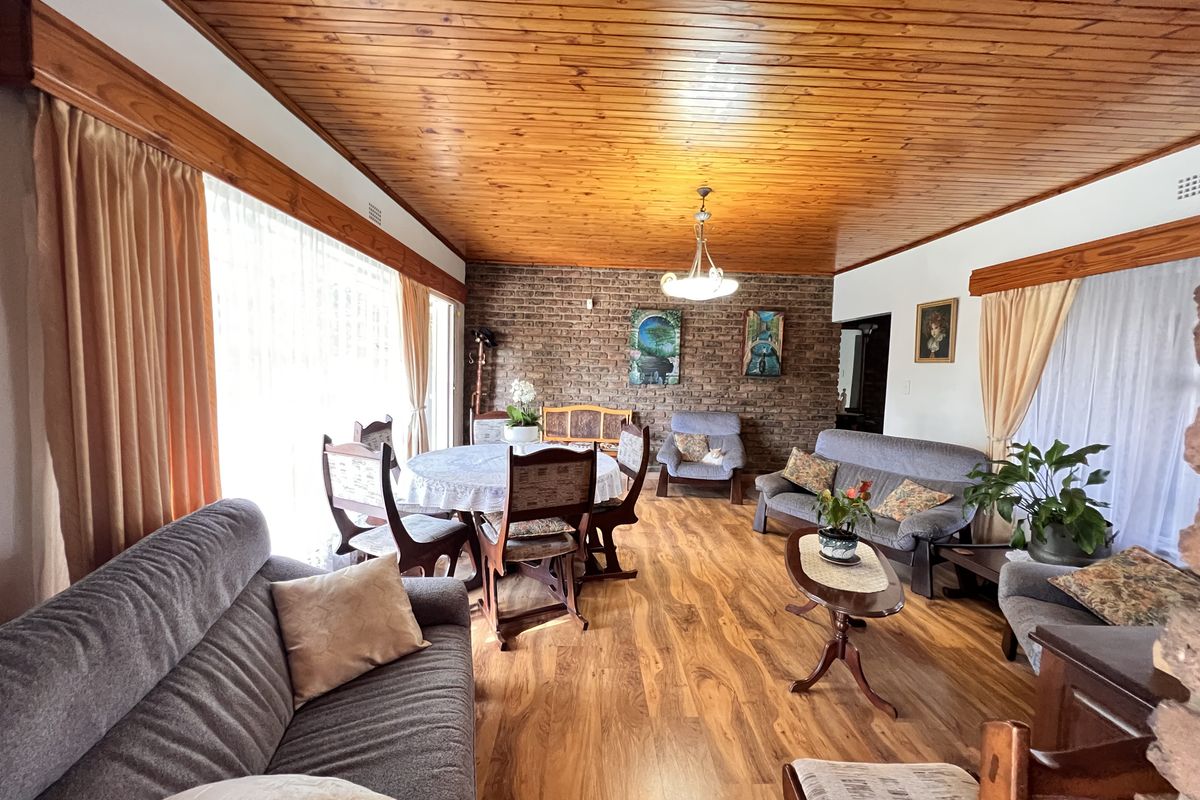 A Home That Welcomes You In! Serenity, Space, and Sunshine - Photo 5